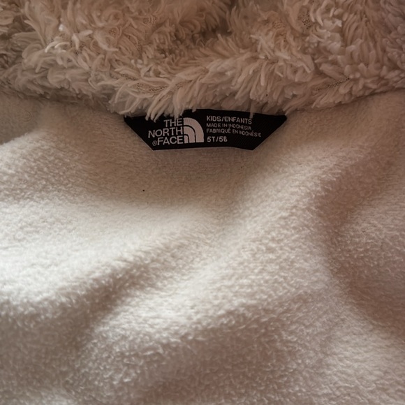 North Face coat size 5T - Picture 4 of 6